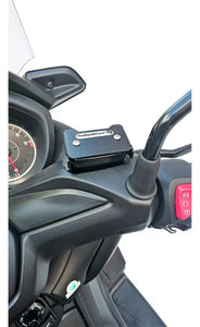 Juego protector deposito liquido freno delantero YAMAHA XMAX 300 (2020-UP)