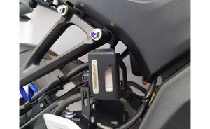 Protector deposito freno trasero YAMAHA MT 15